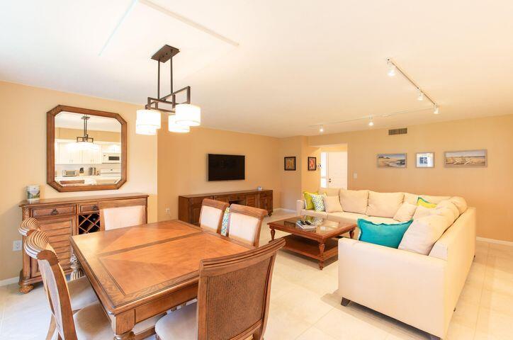 HALF MOON BAY CONDO - Residential Lease