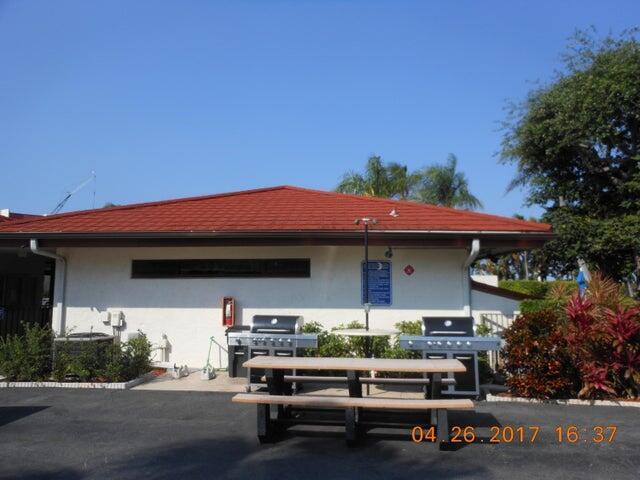 HALF MOON BAY CONDO - Residential Lease