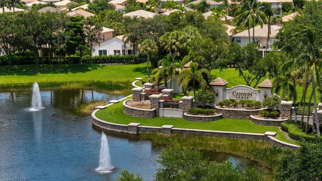 Photo of 8882 Hidden Acres Drive, Boynton Beach, FL 33473 (MLS # B26026367)