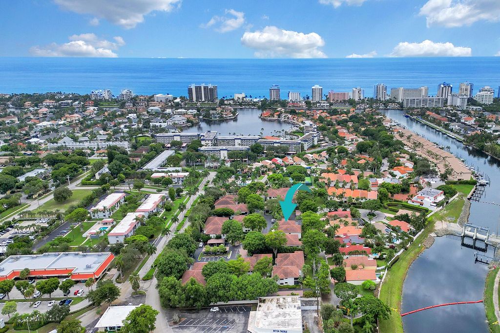 Photo of 30 Pelican Pointe Drive #102, Delray Beach, FL 33483 (MLS # R11120369)