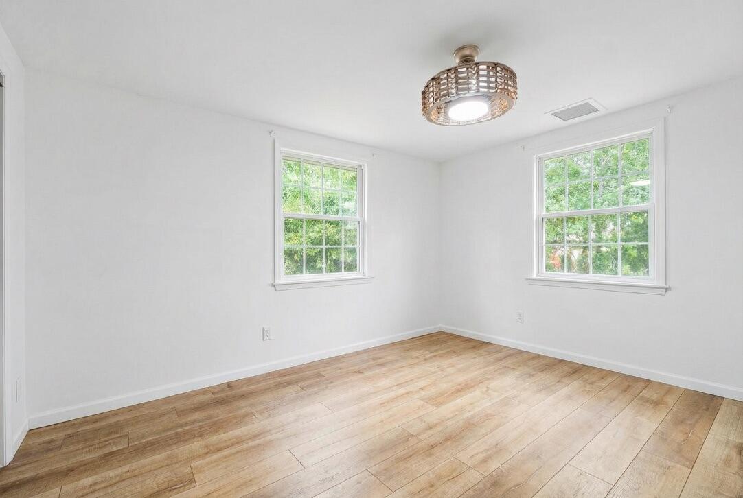 LAKEWOOD - Residential Lease