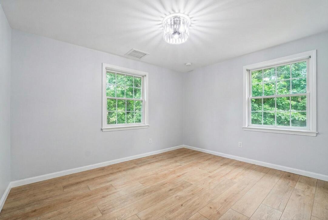 LAKEWOOD - Residential Lease