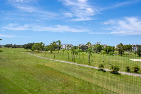 A home in Lake Worth