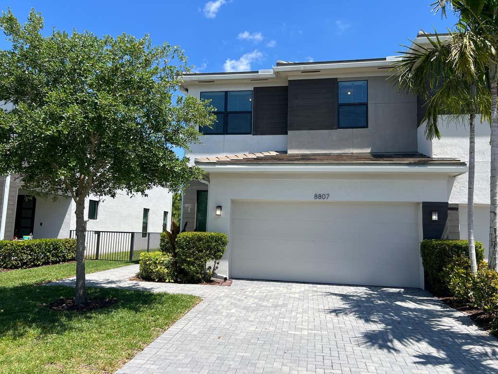 Photo of 8807 Antarus Drive, Lake Worth, FL 33467 (MLS # B26026200)
