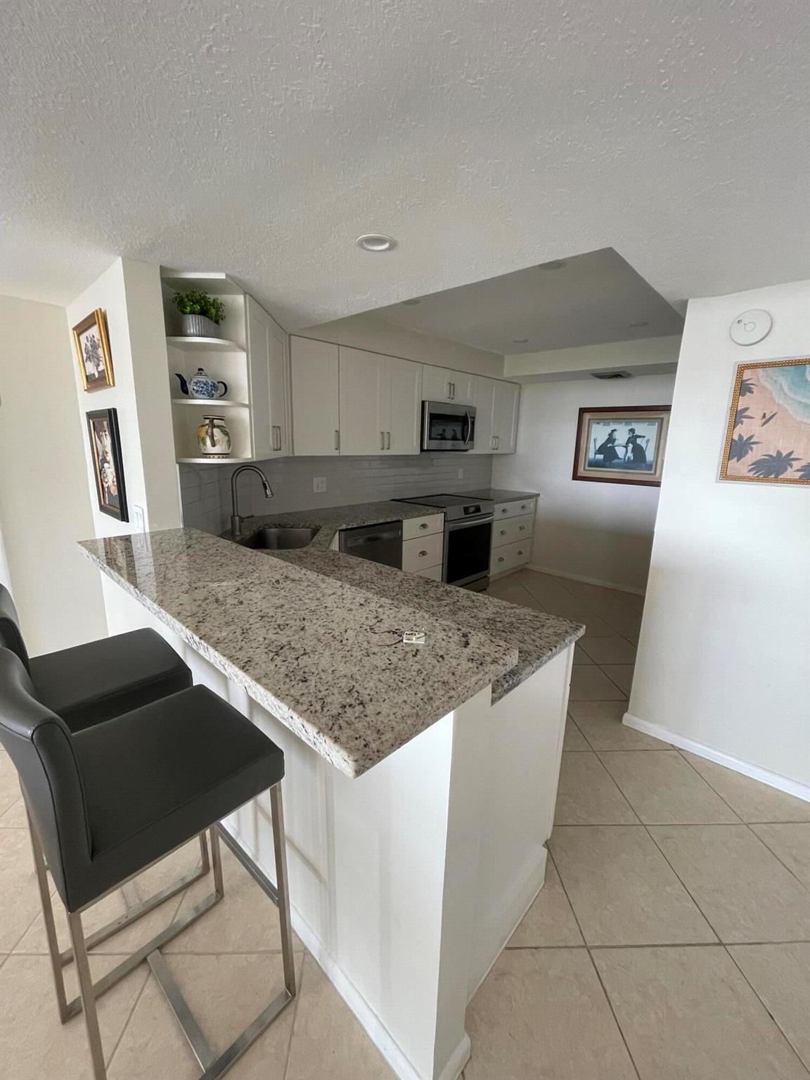 LANDS OF THE PRESIDENT NO - Residential