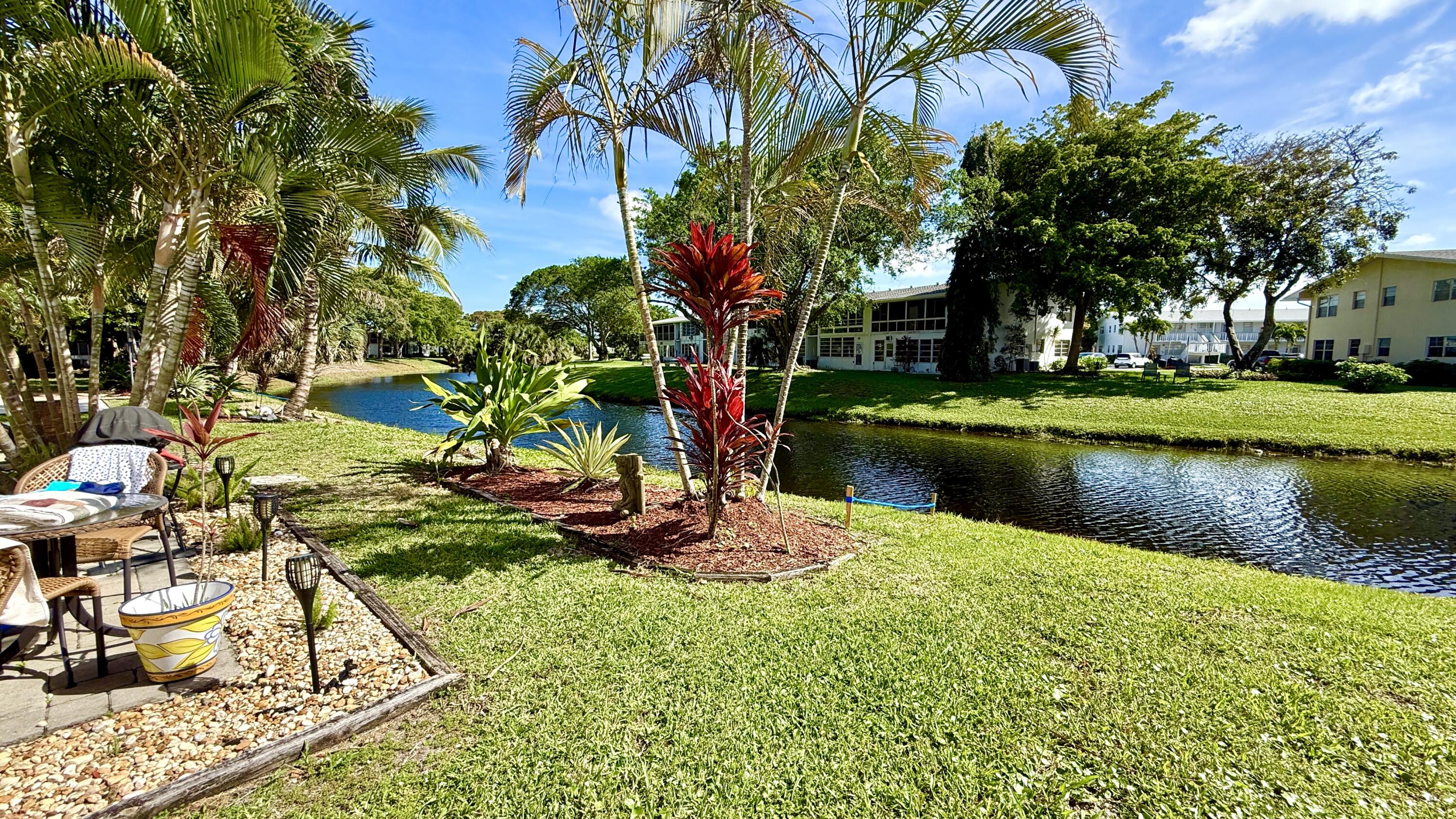 LYNDHURST D CONDO - Residential