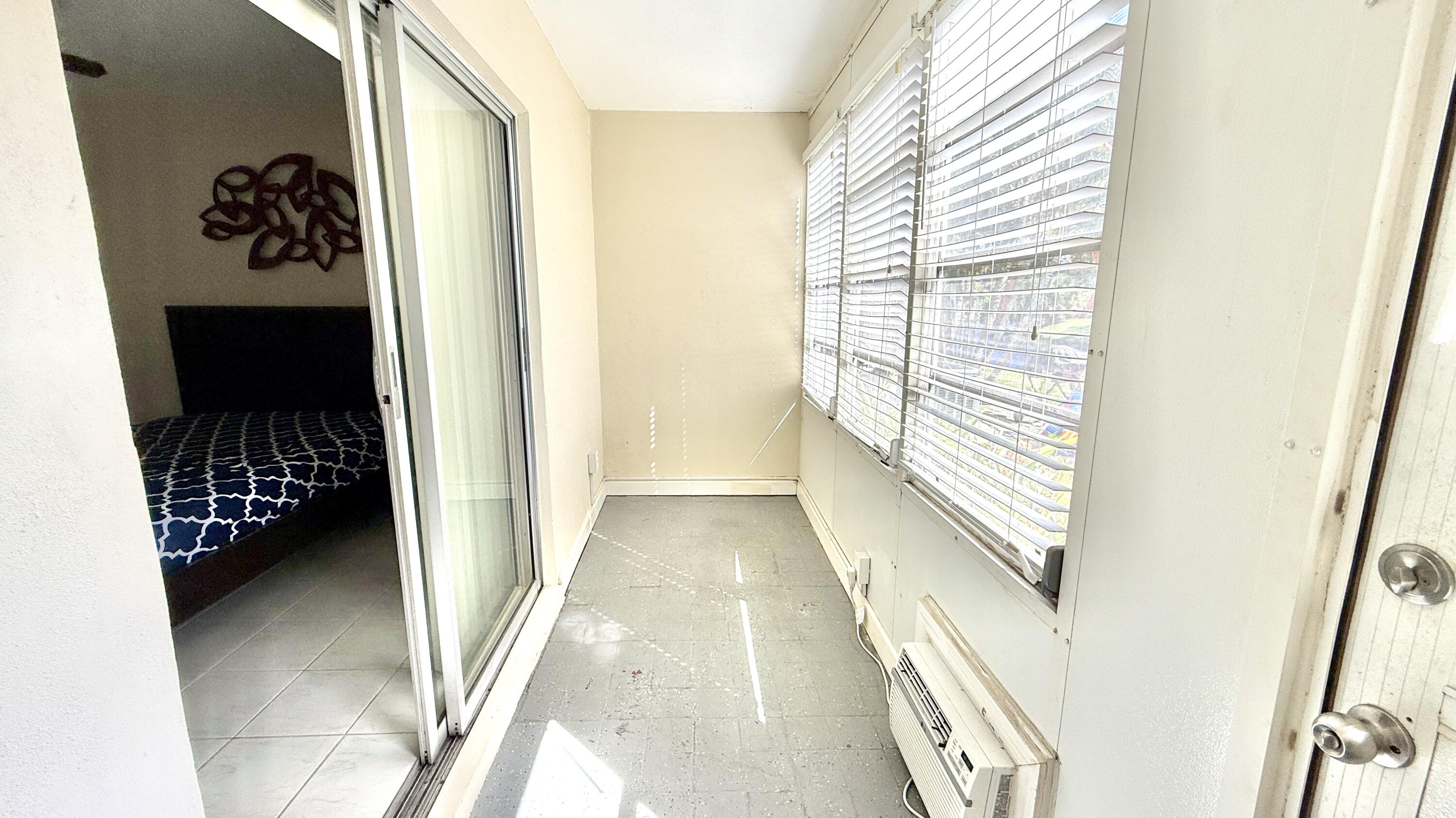 LYNDHURST D CONDO - Residential