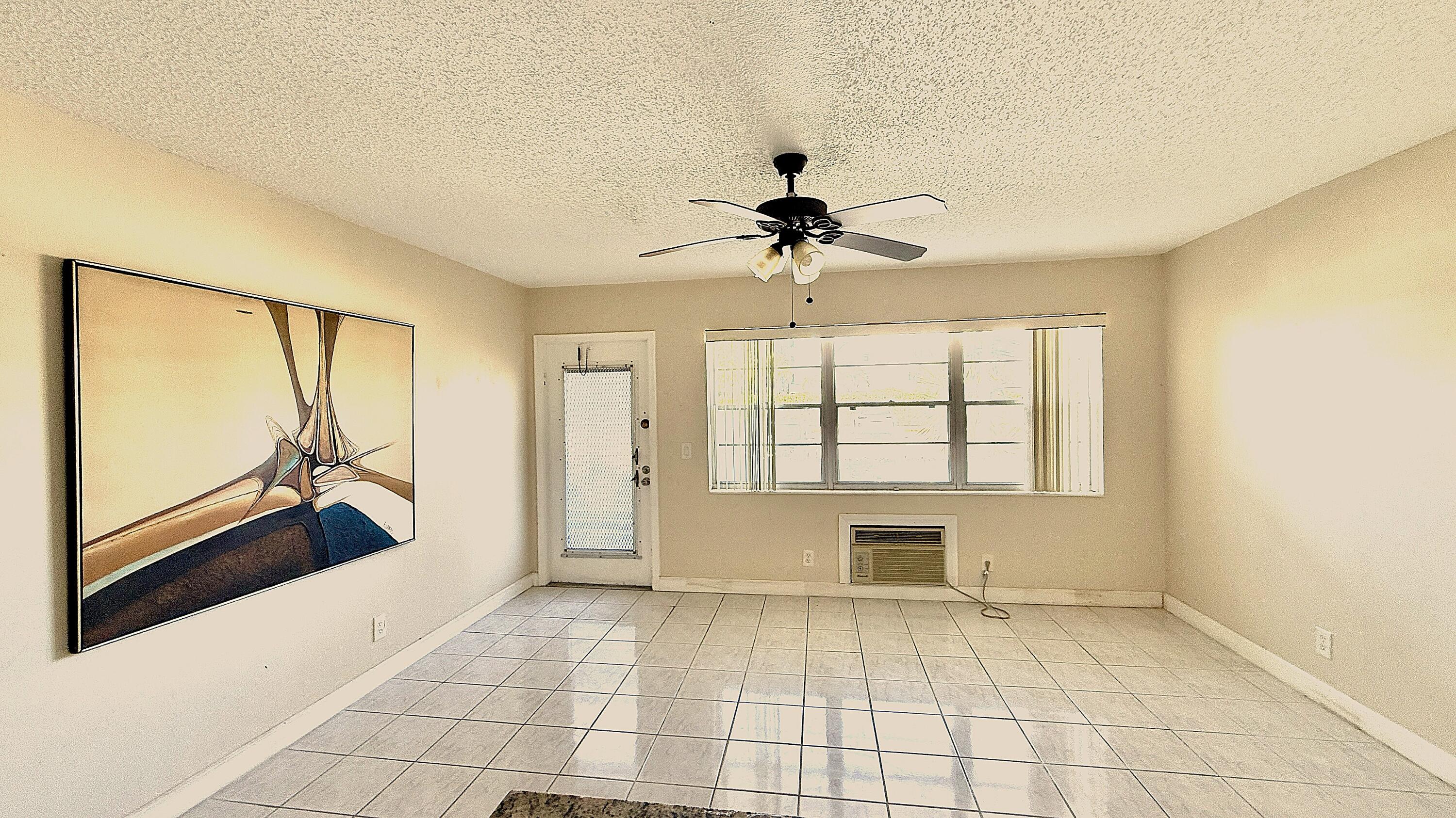 LYNDHURST D CONDO - Residential