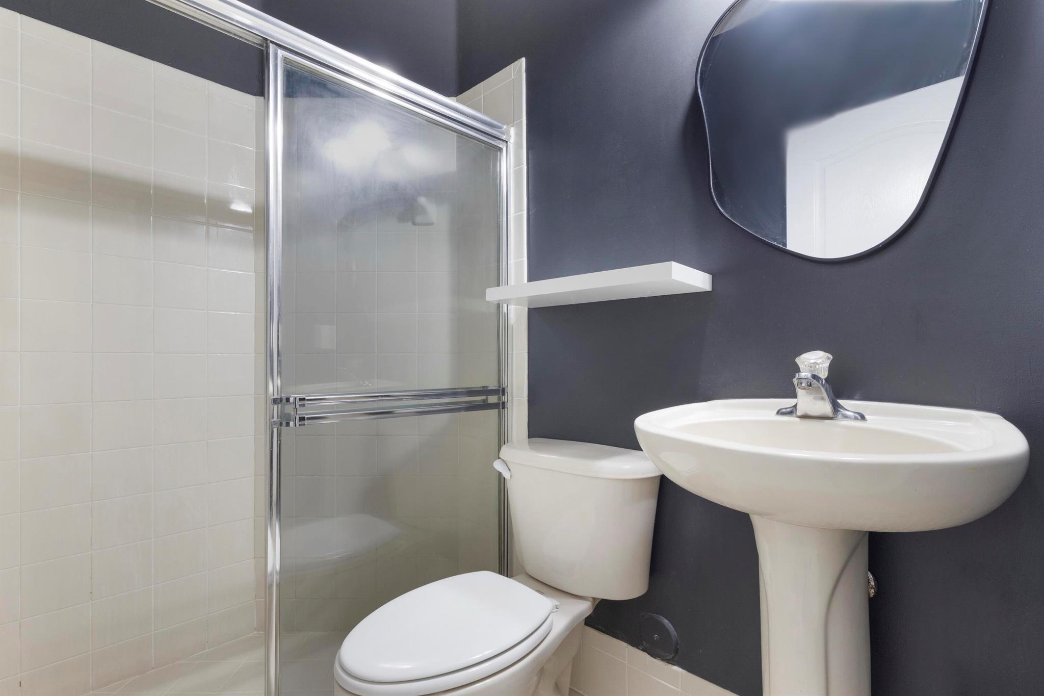 SHOMA VILLAS II AT ROYAL - Residential