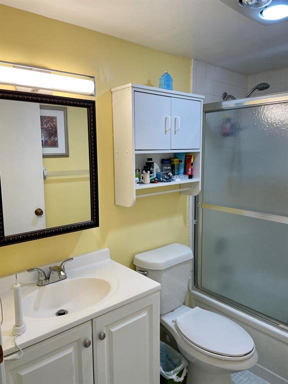 REGAL PALMS EATON CONDO - Residential