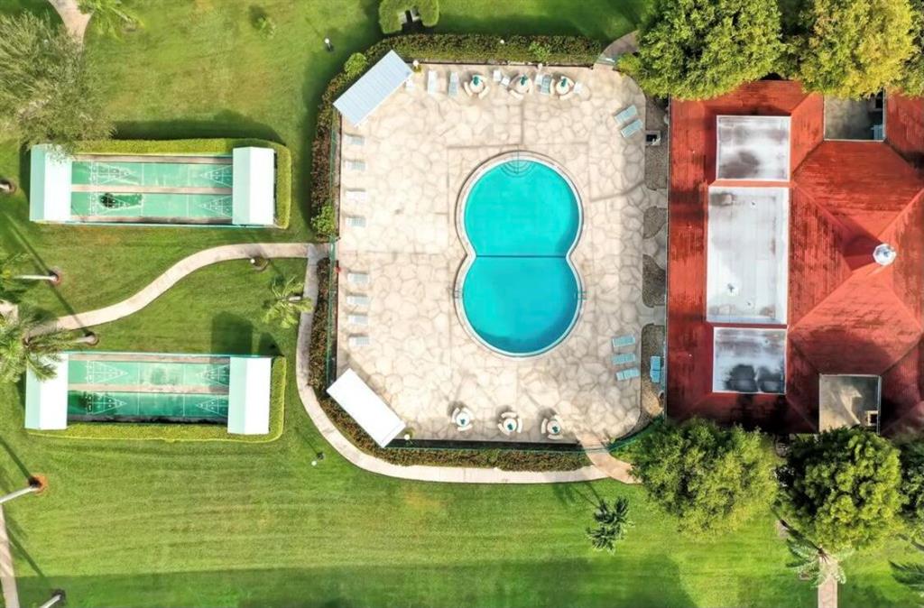 REGAL PALMS EATON CONDO - Residential