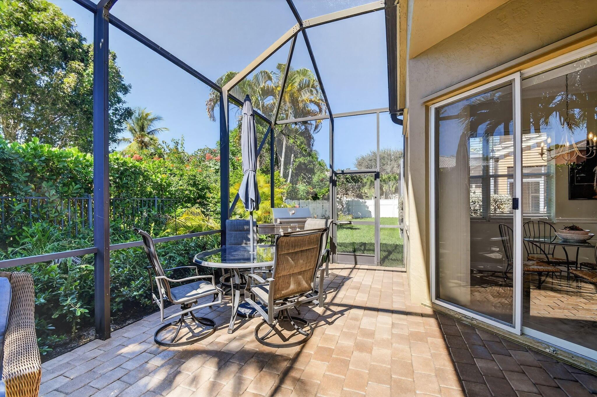 MADISON GREEN - Residential