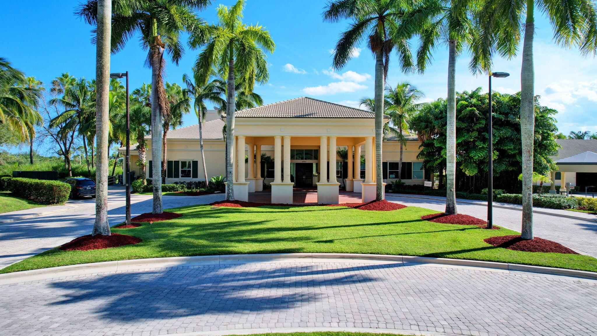 MADISON GREEN - Residential