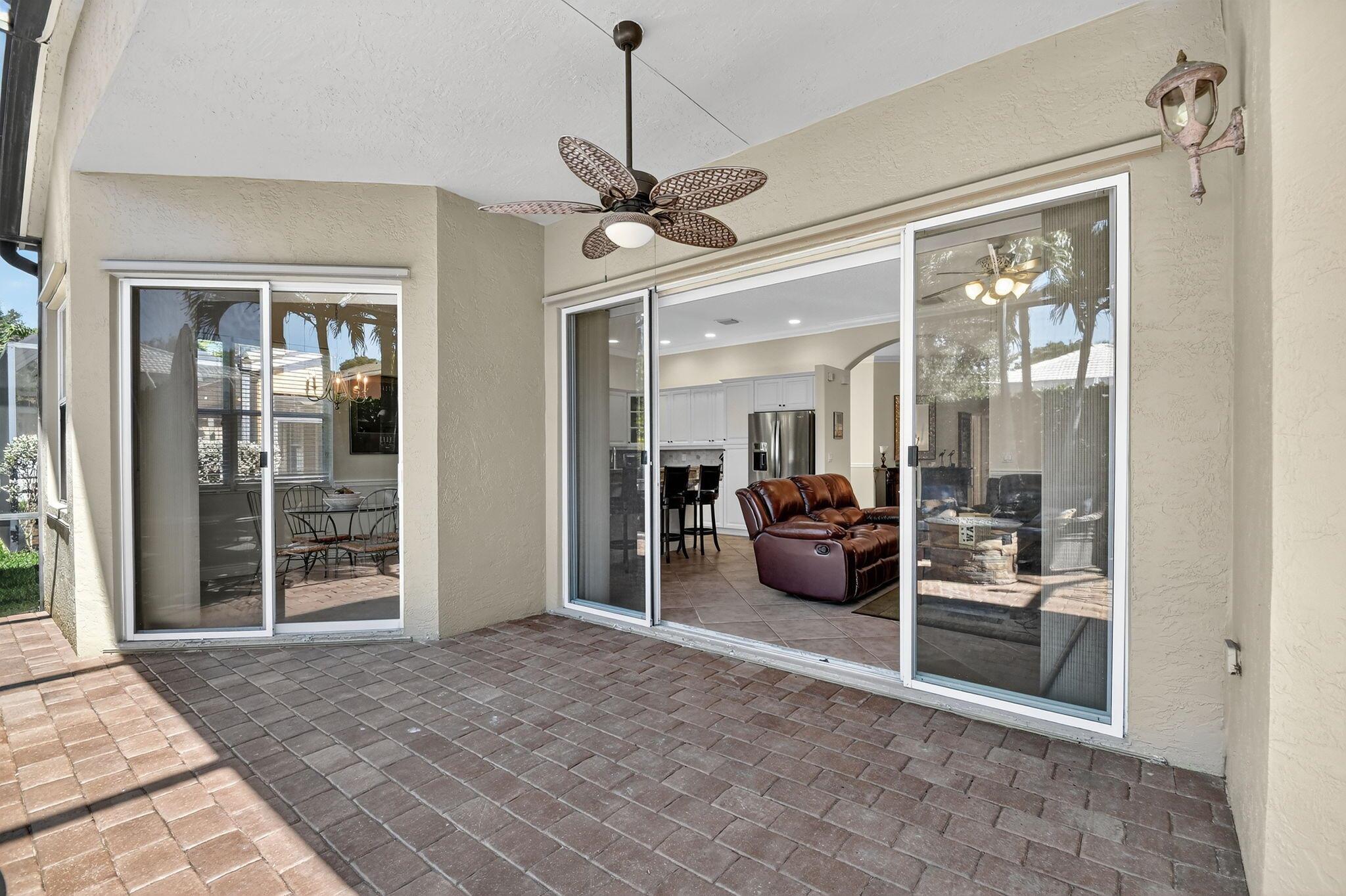 MADISON GREEN - Residential