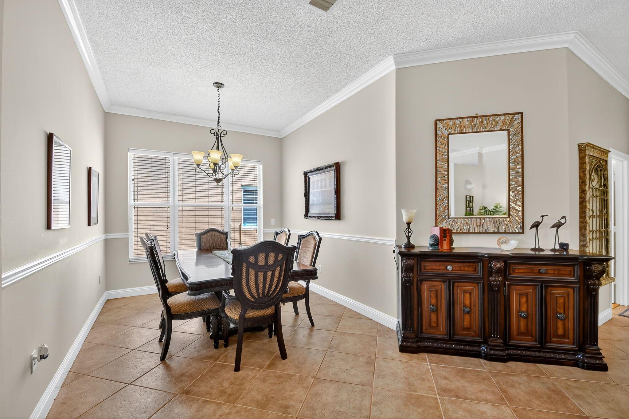 MADISON GREEN - Residential