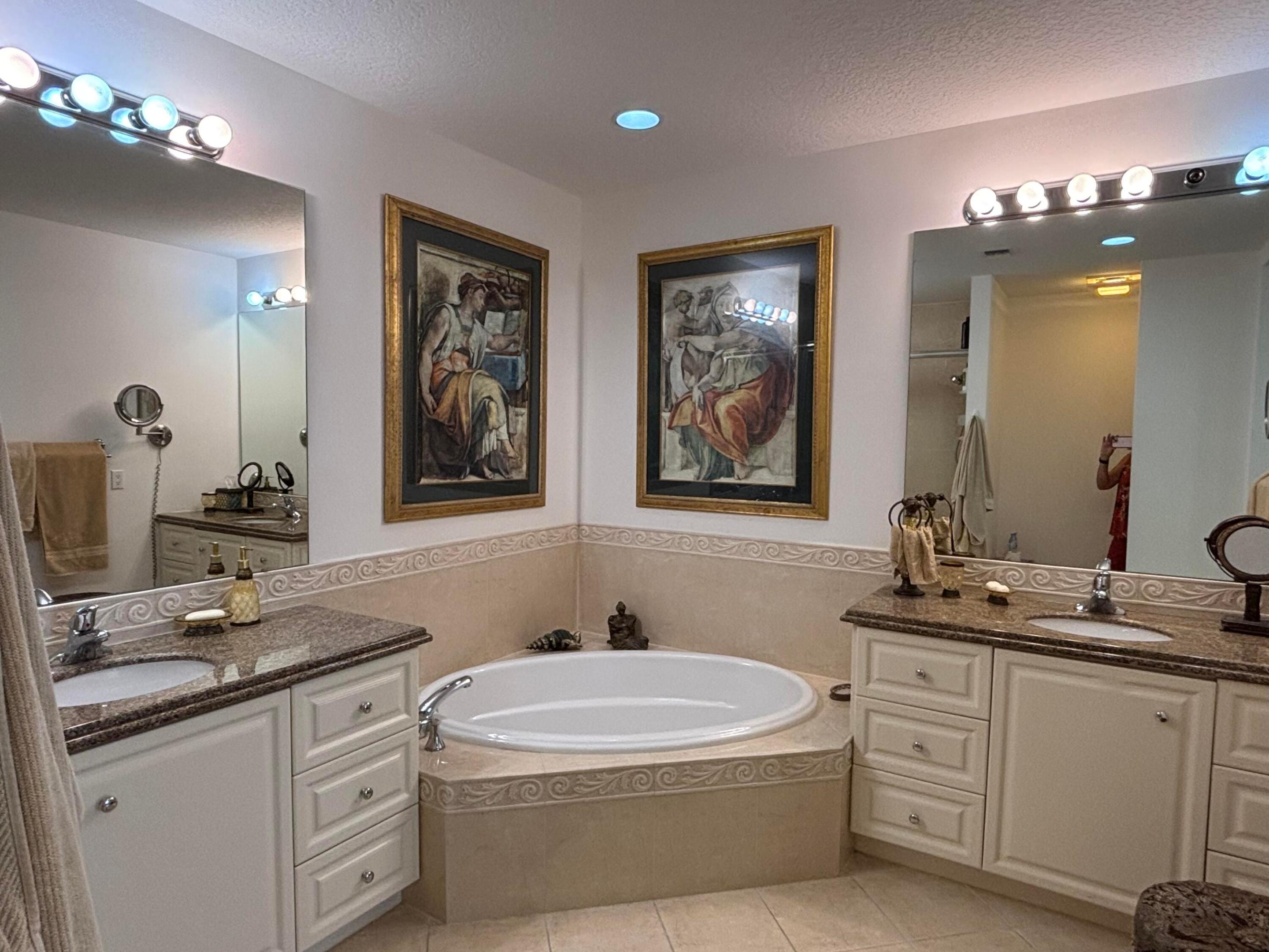 Harbour Isle West - Residential