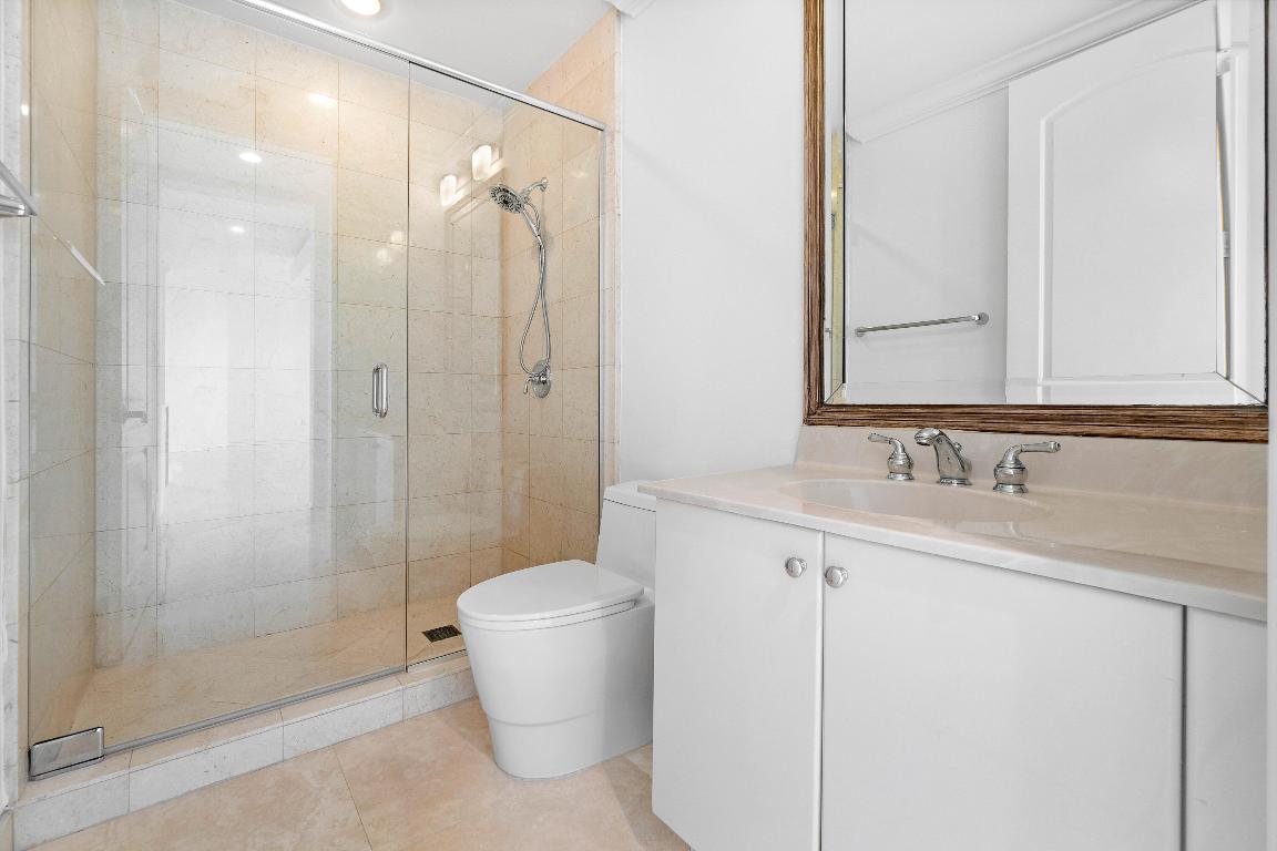 ONE CITY PLAZA CONDO - Residential