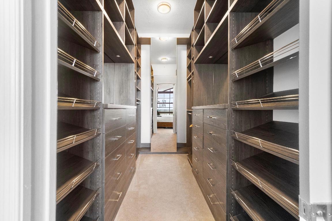 ONE CITY PLAZA CONDO - Residential