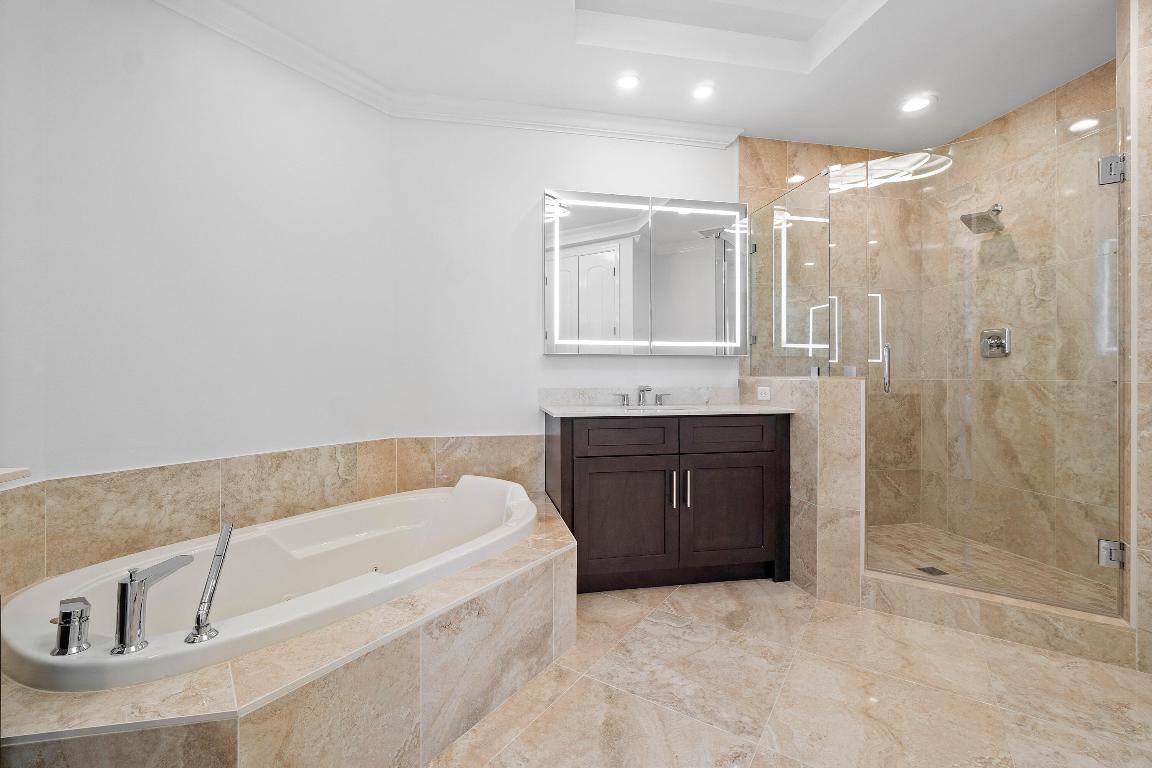 ONE CITY PLAZA CONDO - Residential