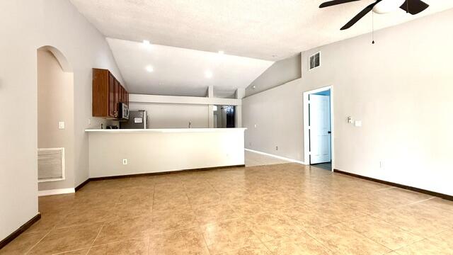 PORT ST LUCIE SECTION 9 - Residential