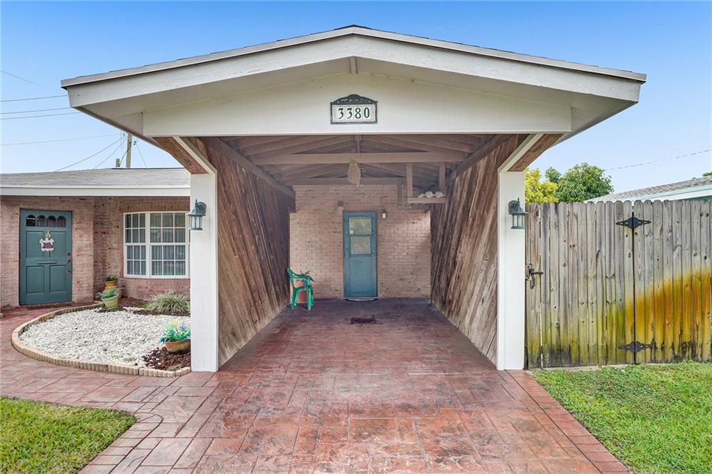 Lauderdale Lakes North Ga - Residential
