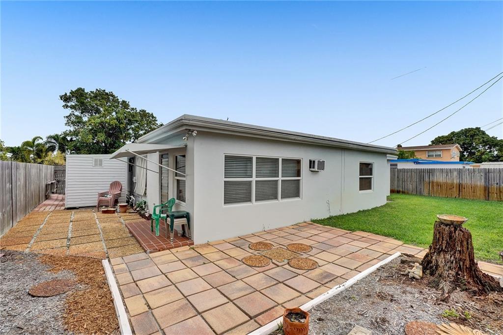 Lauderdale Lakes North Ga - Residential