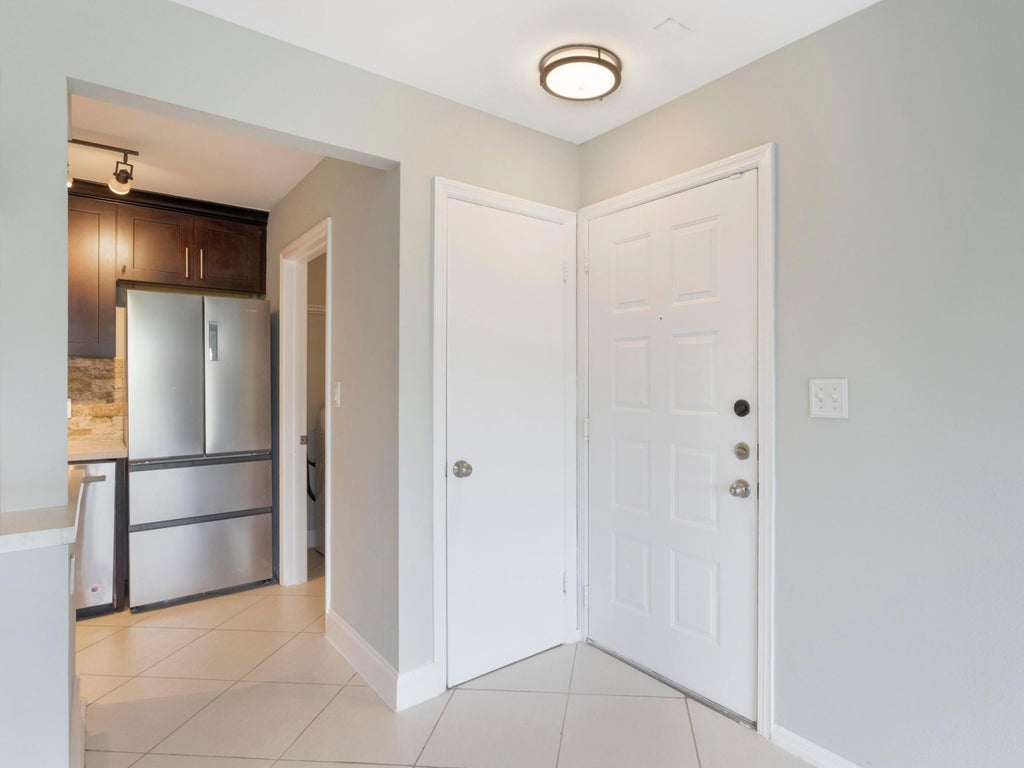 Photo of 2313 N Congress Avenue #17, Boynton Beach, FL 33426 (MLS # R11110971)