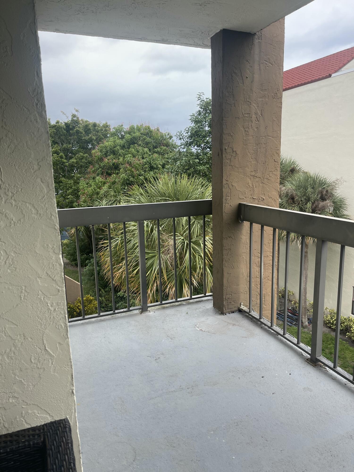 LAVERS RESORT & RACQUET CLUB - Residential
