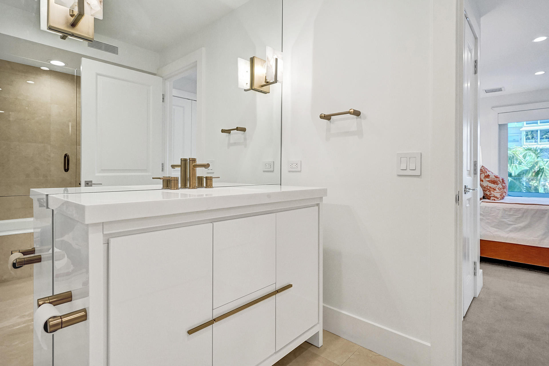 Palm Beach Towers - Residential