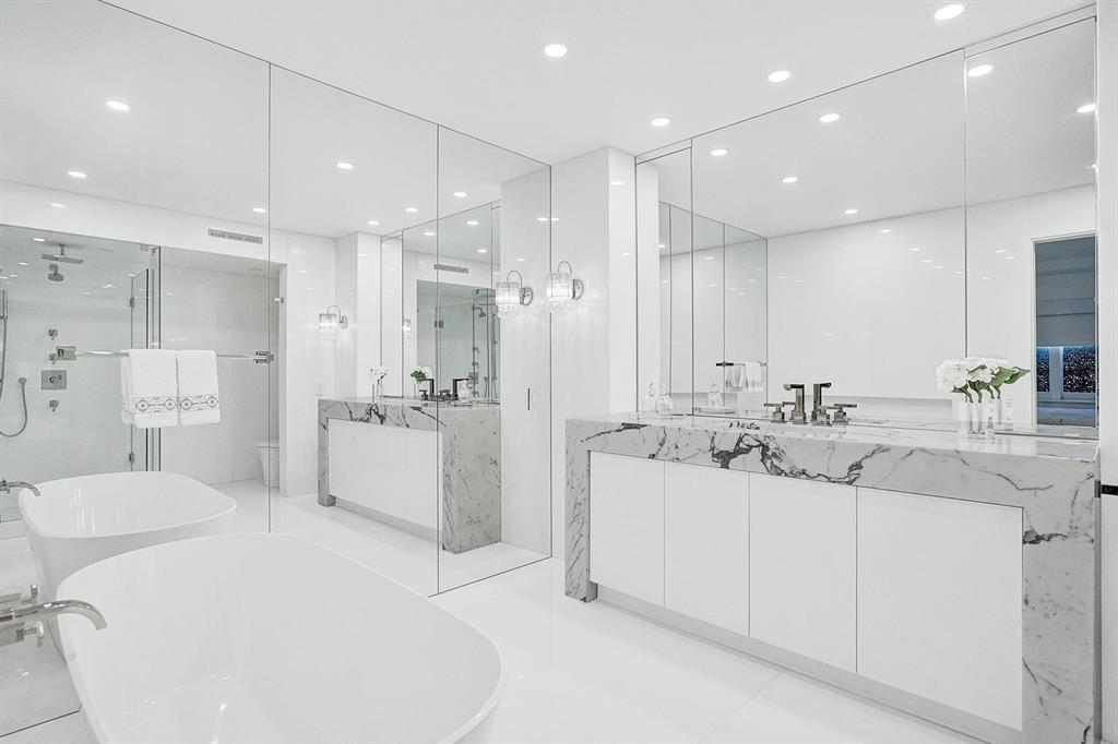 Palm Beach Towers - Residential