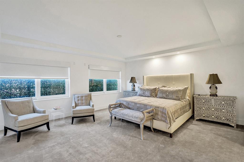 Palm Beach Towers - Residential