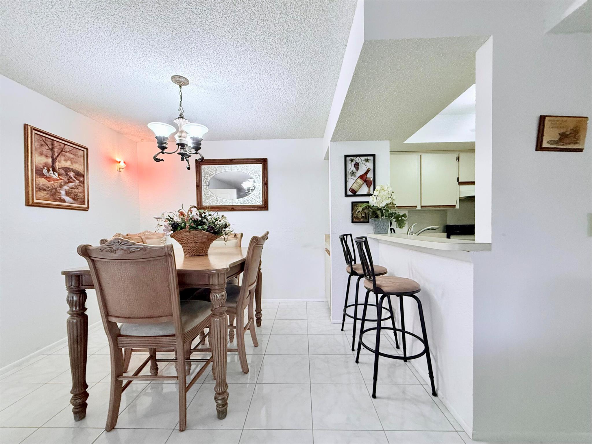 MIDPORT PLACE I, A CONDOM - Residential