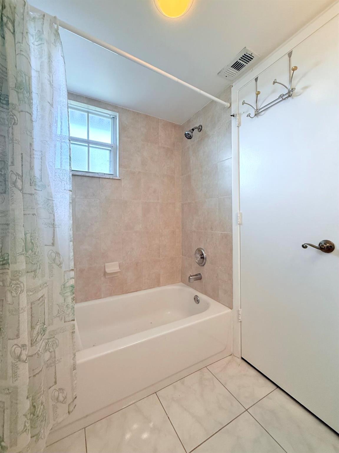 MIDPORT PLACE I, A CONDOM - Residential