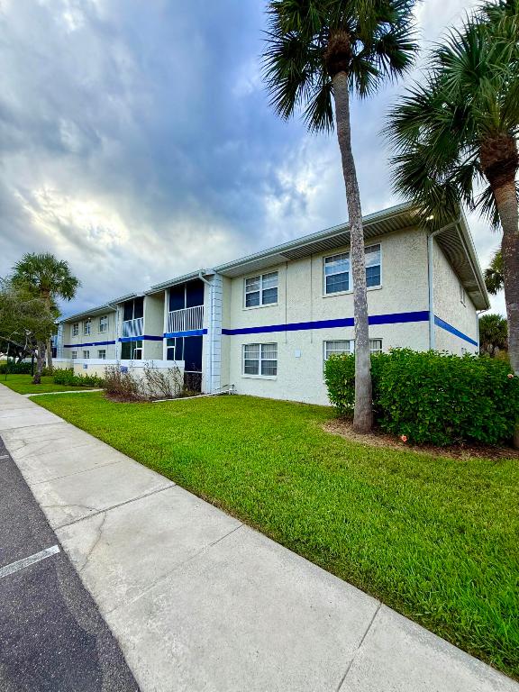 MIDPORT PLACE I, A CONDOMINIUM - Residential