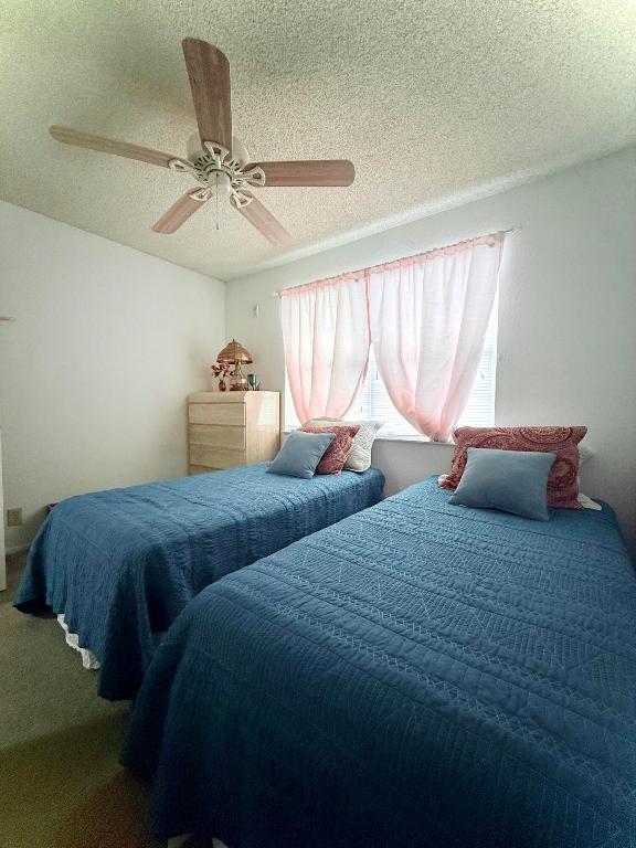 MIDPORT PLACE I, A CONDOMINIUM - Residential