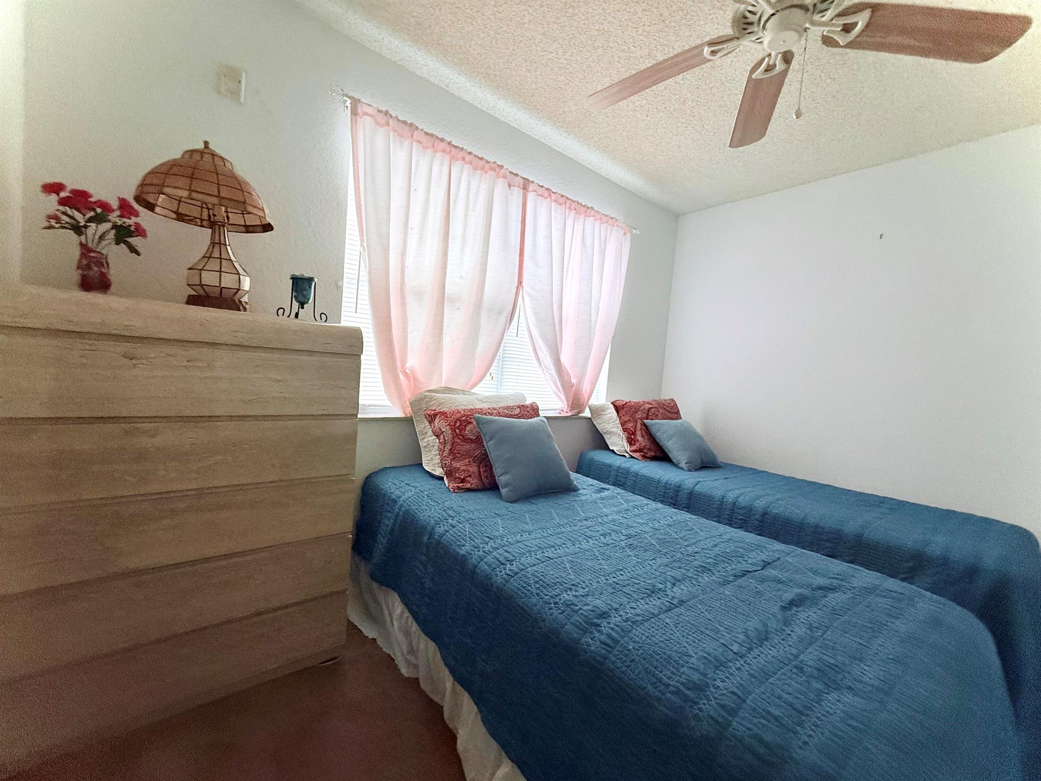 MIDPORT PLACE I, A CONDOM - Residential