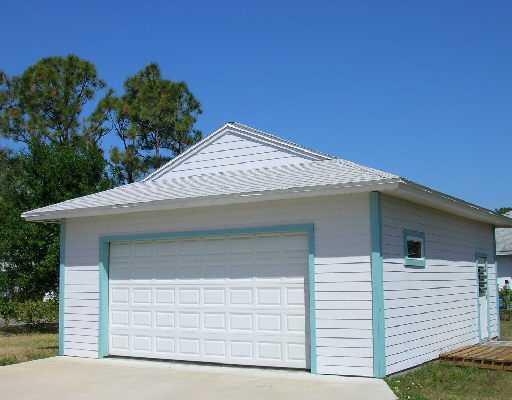 PORT ST. LUCIE - Residential