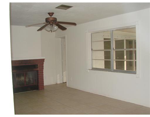 PORT ST. LUCIE - Residential