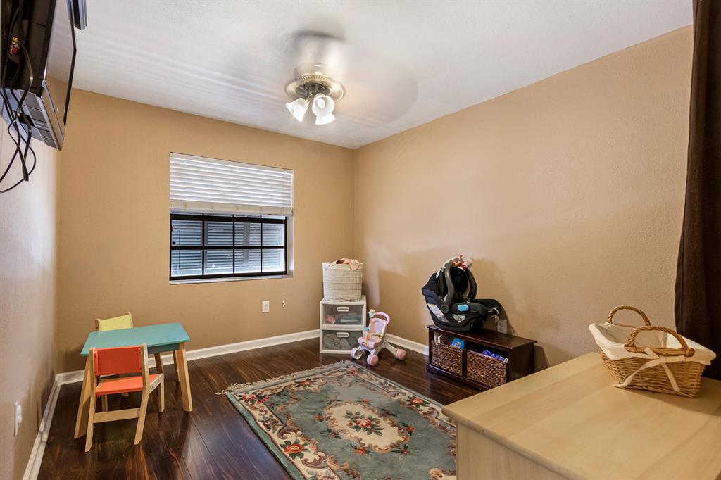 SHENANDOAH SEC 4 - Residential