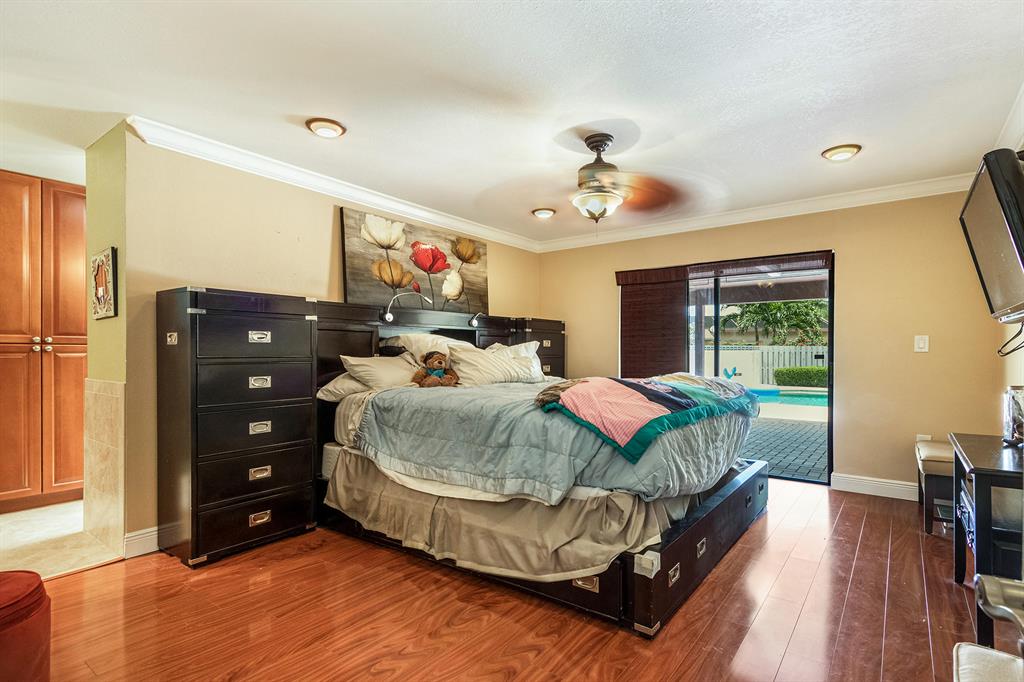 SHENANDOAH SEC 4 - Residential