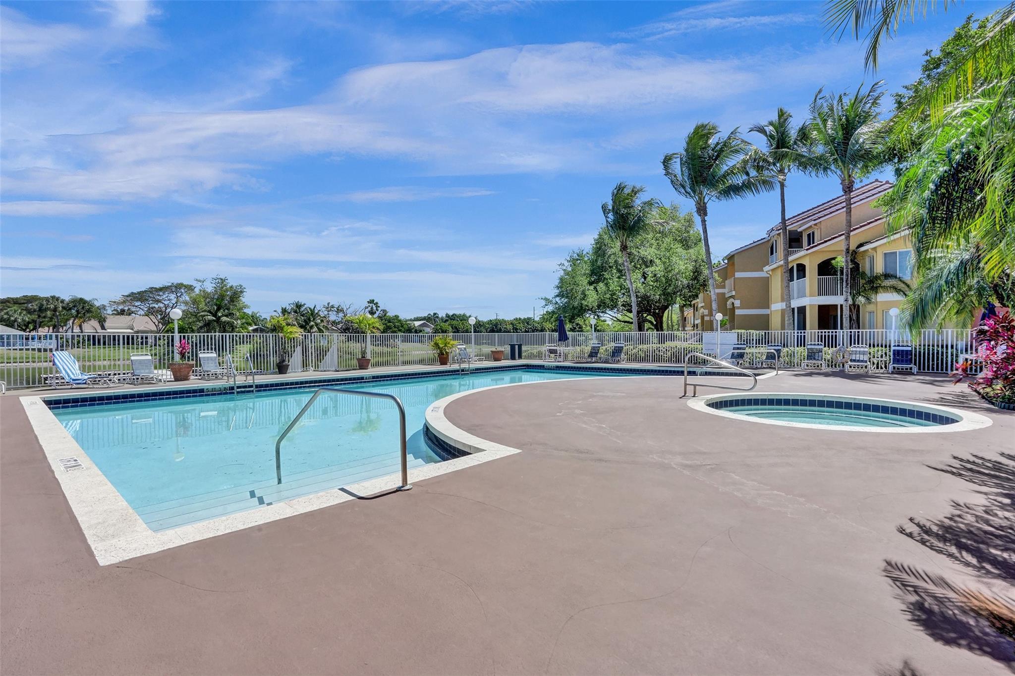 Sailboat Pointe Condo - Residential Lease