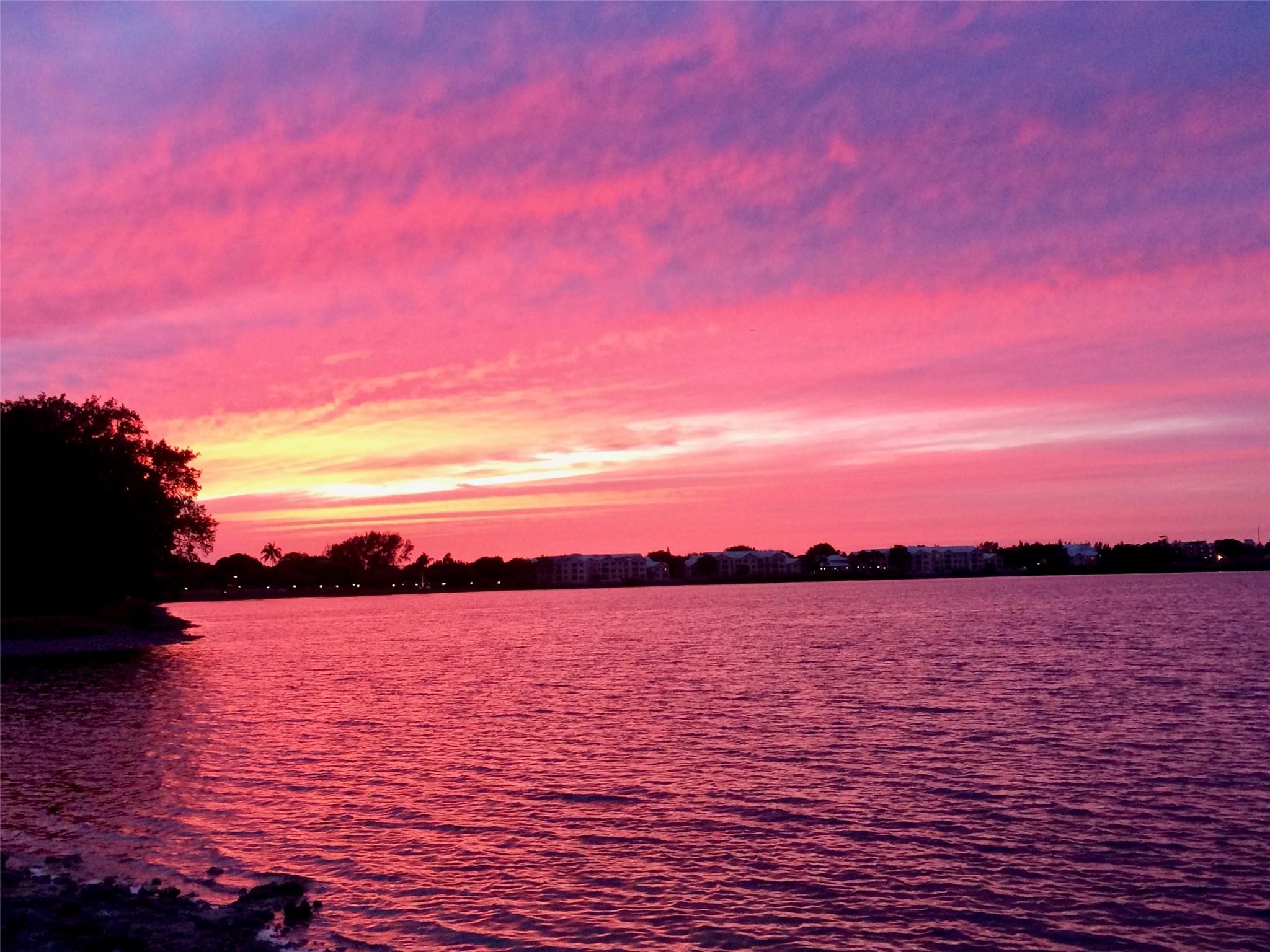 Sailboat Pointe Condo - Residential Lease