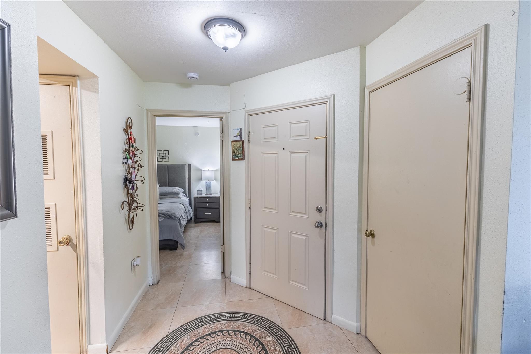 Sailboat Pointe Condo - Residential Lease