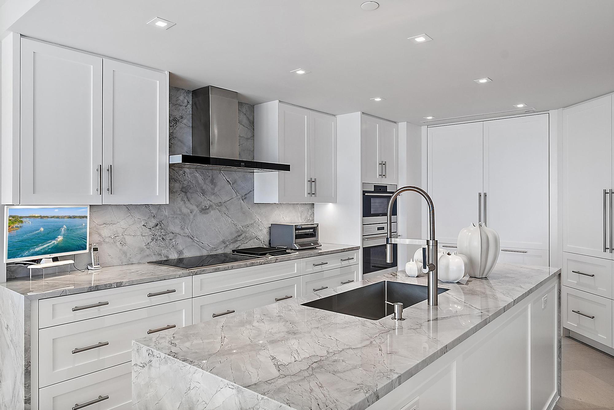 TWENTY SEVEN SEVENTY SOUT - Residential