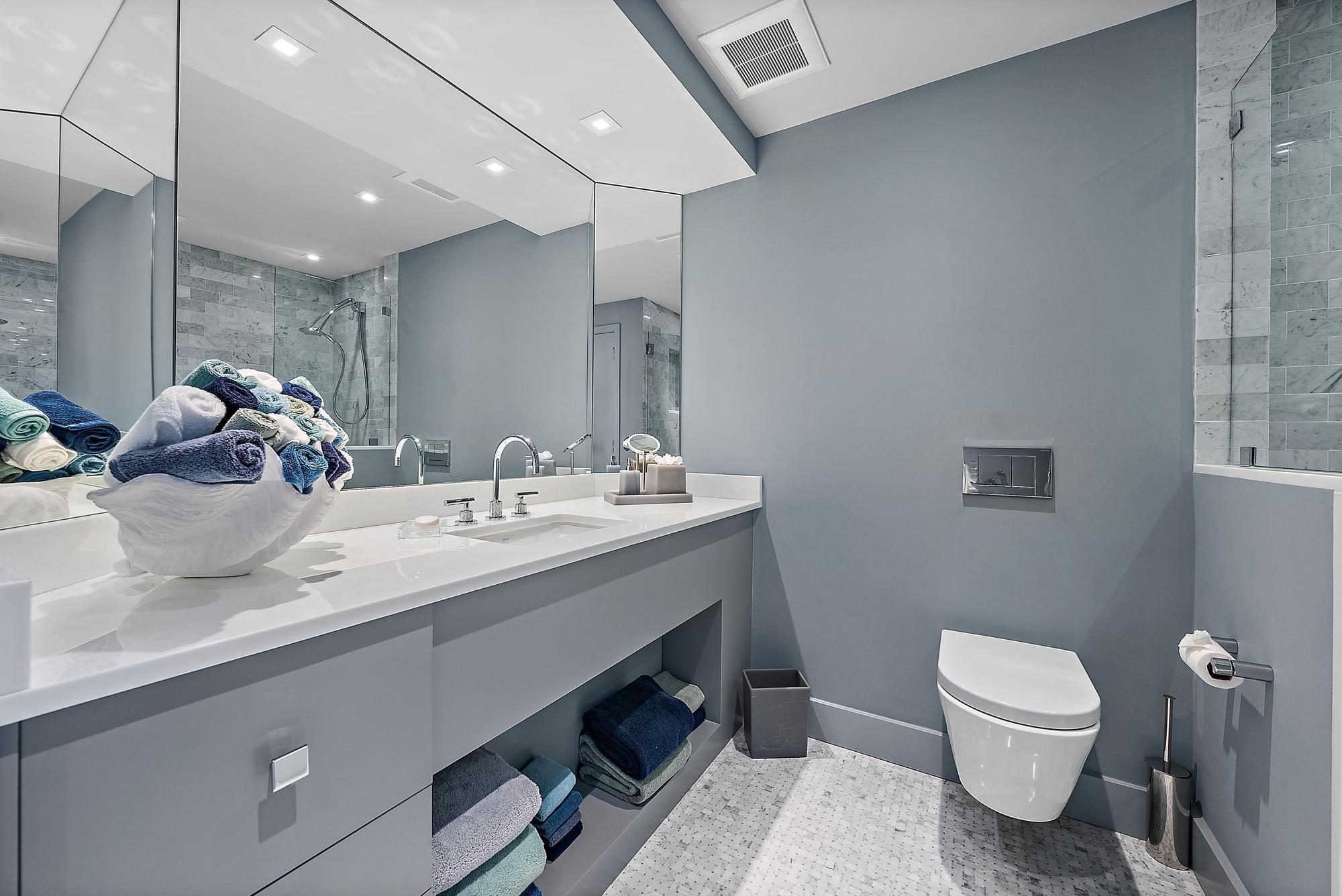 TWENTY SEVEN SEVENTY SOUT - Residential