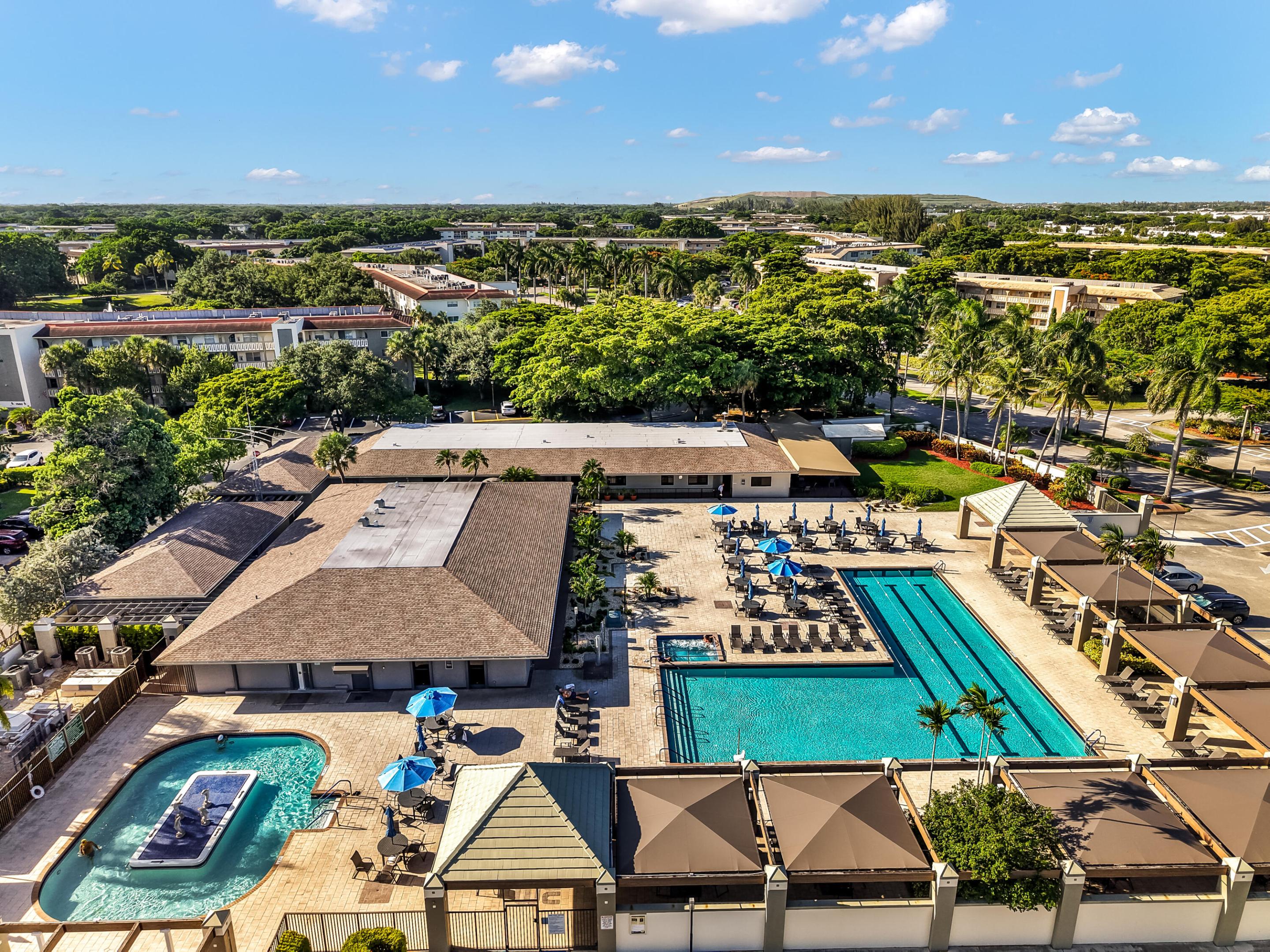 1501 Cayman Way C-1