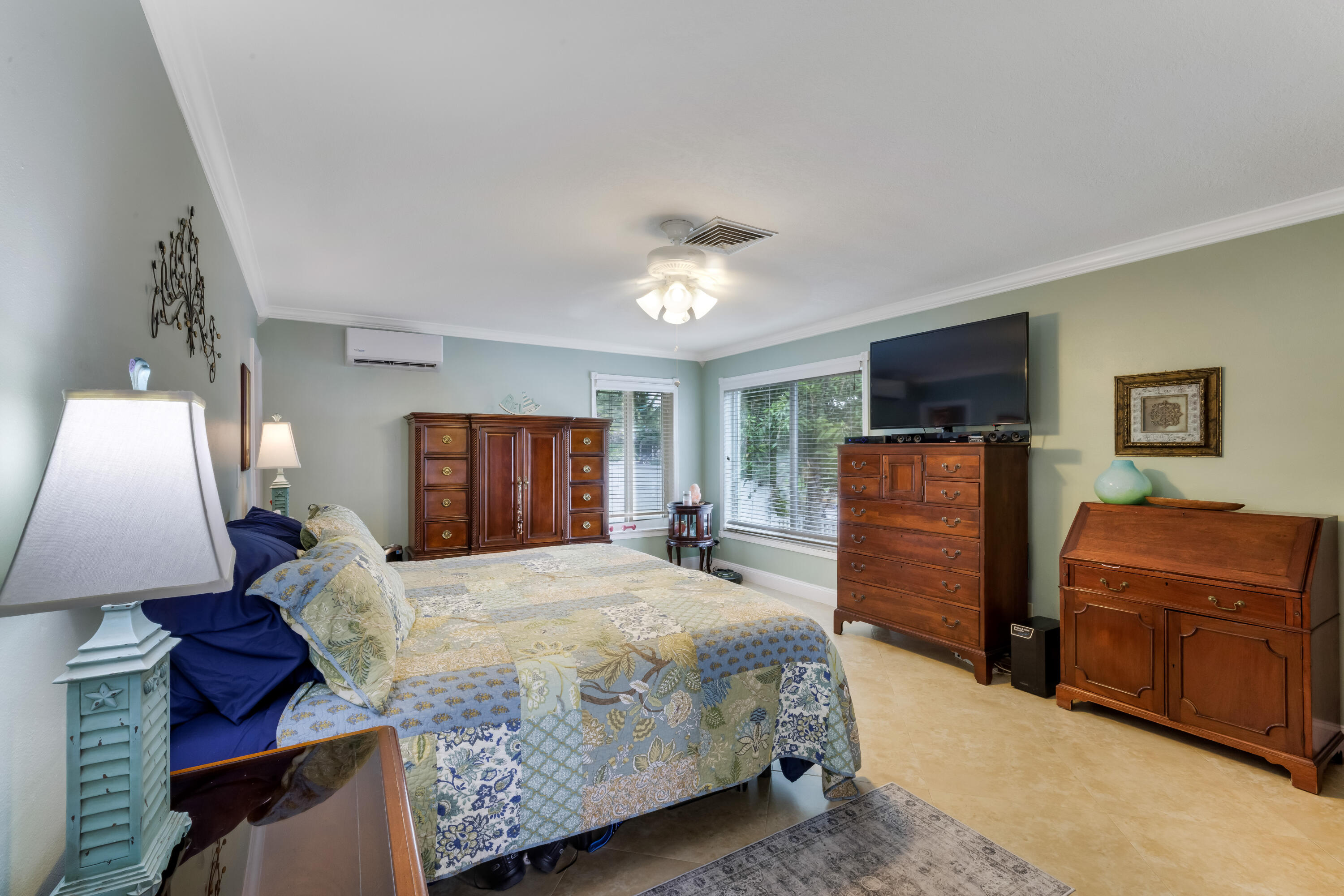 COVE HOMESITES - Residential