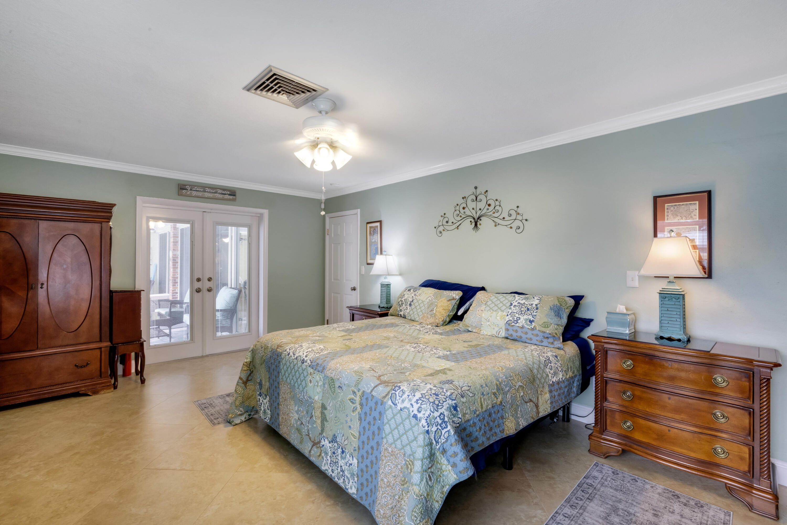 COVE HOMESITES - Residential
