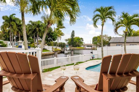 Tiny photo for 1920 SW 58th Avenue, Plantation, FL 33317 (MLS # B26021768)