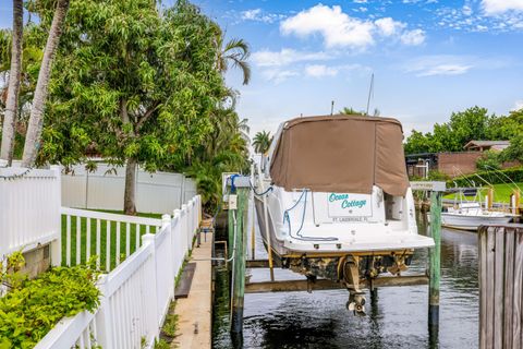 Tiny photo for 1920 SW 58th Avenue, Plantation, FL 33317 (MLS # B26021768)